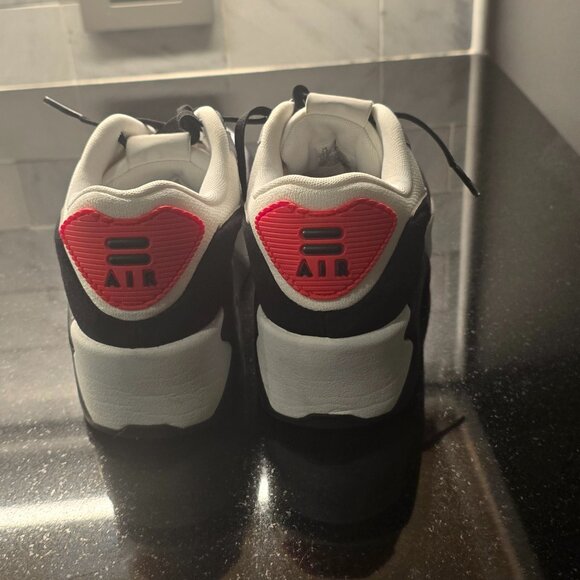 Women Nike Sneakers Air Max 7.5 - Picture 2 of 6